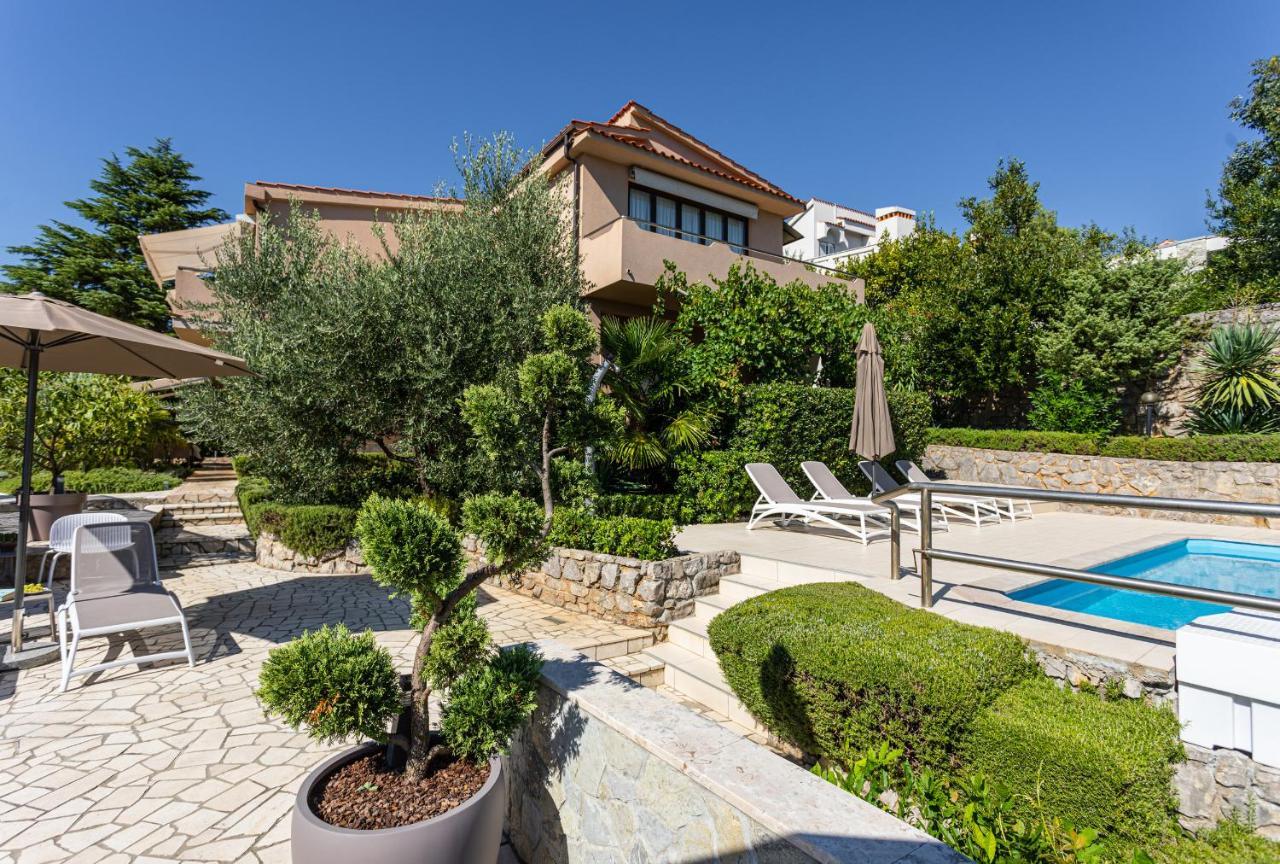 Apartments House Barbara 2 Kornic Exterior photo